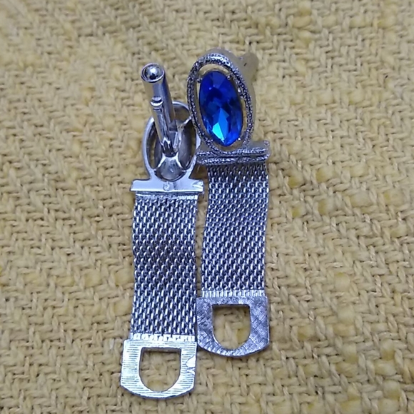 Cuff links - Picture 3 of 3